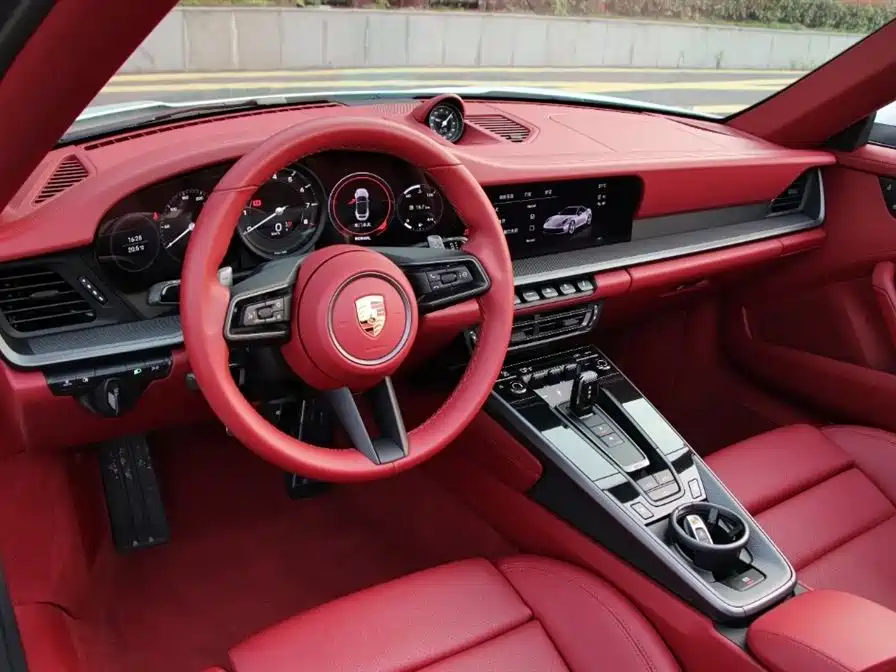 Porsche 911