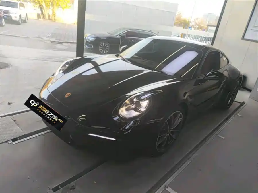 Porsche 911