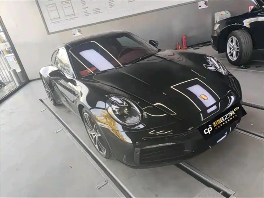 Porsche 911