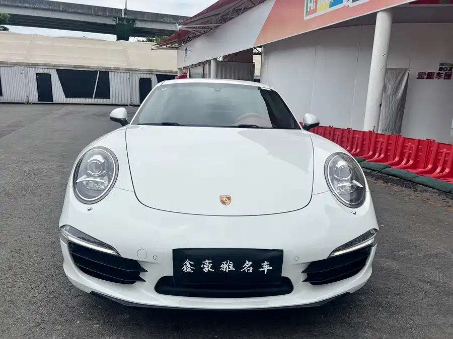 Porsche 911