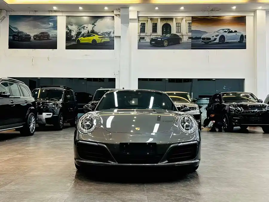 Porsche 911