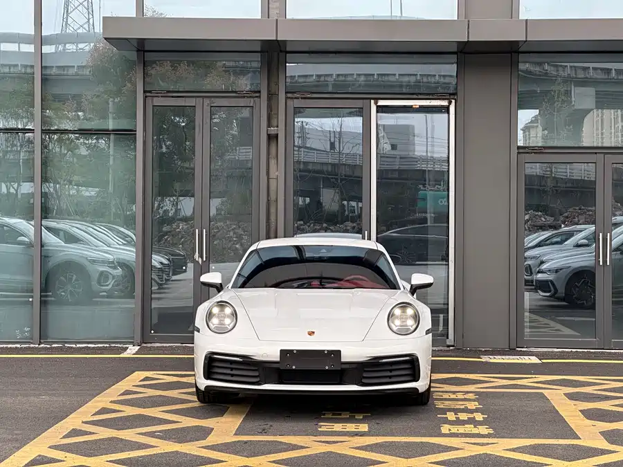 Porsche 911