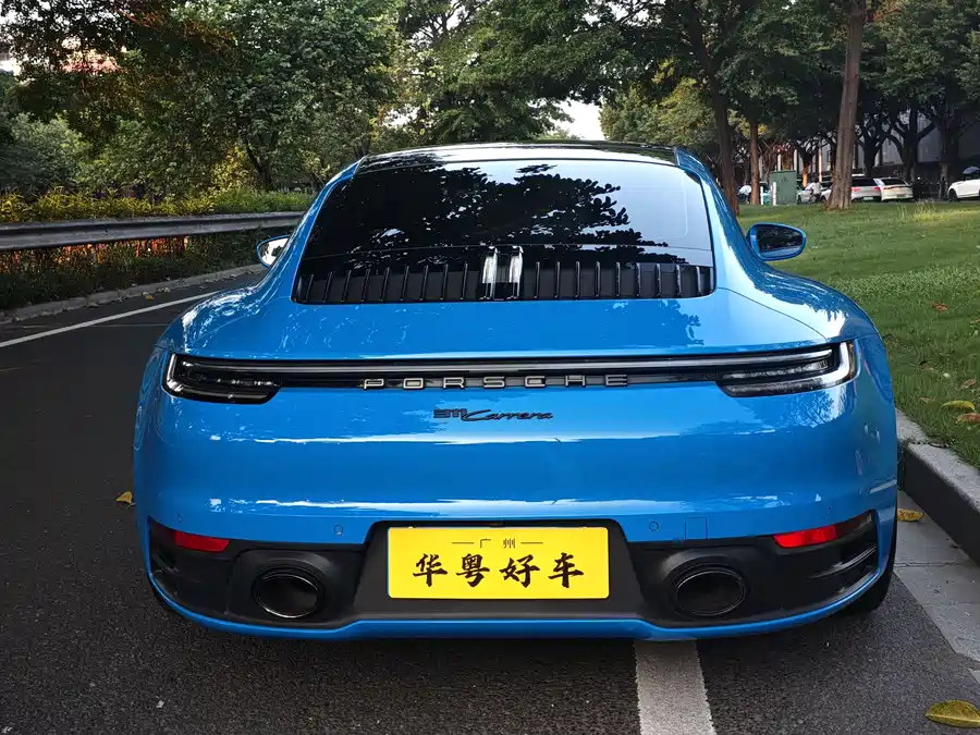 Porsche 911