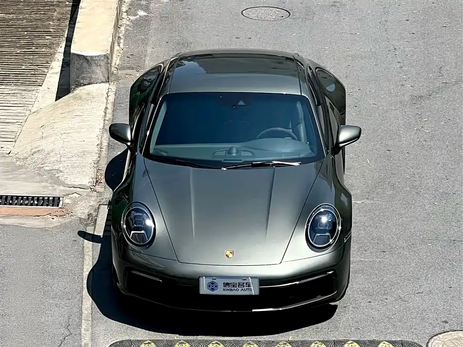 Porsche 911