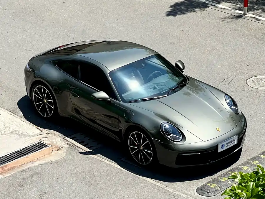 Porsche 911