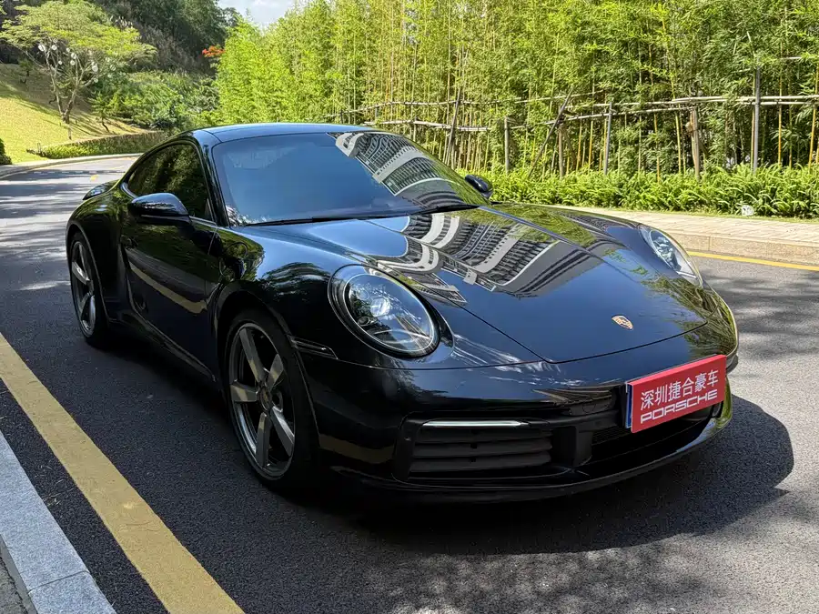Porsche 911