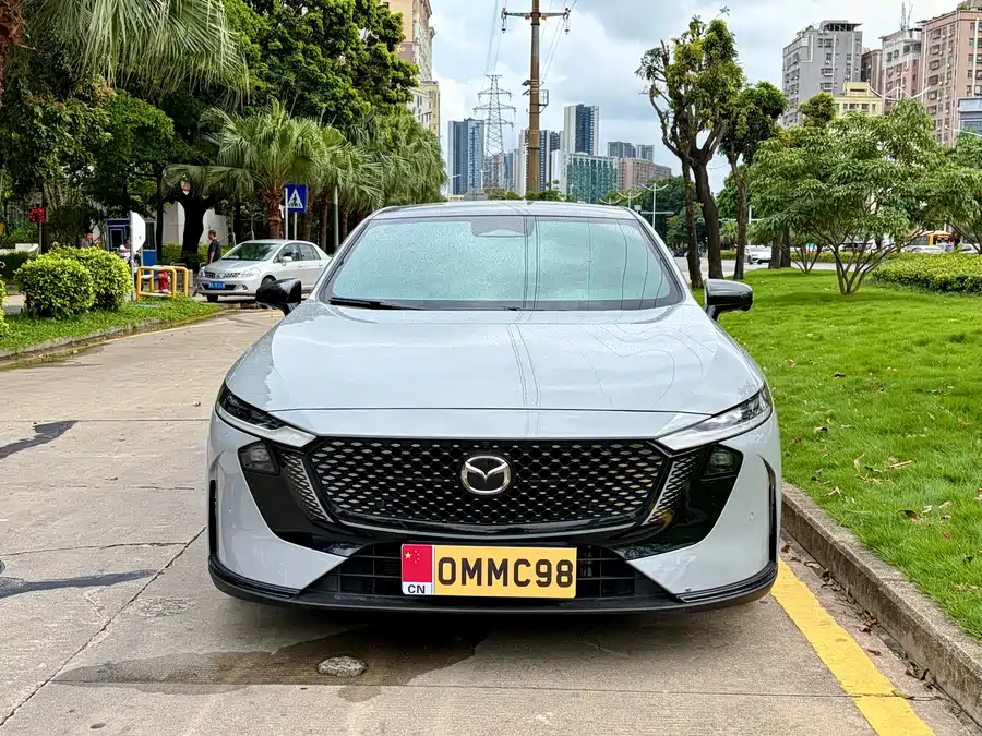 Mazda EZ-6