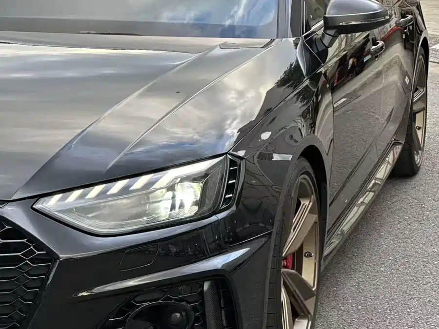 Audi RS 4