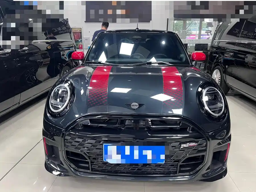 MINI JCW