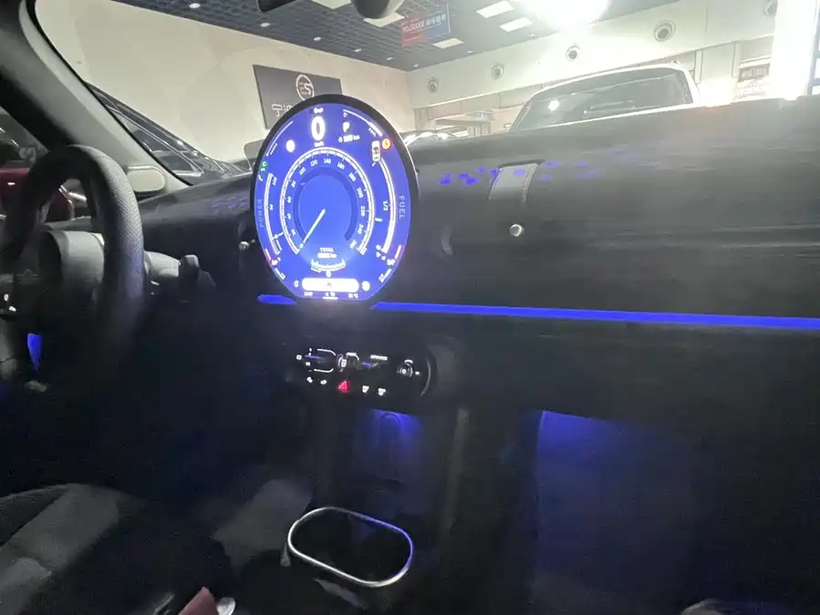 MINI JCW