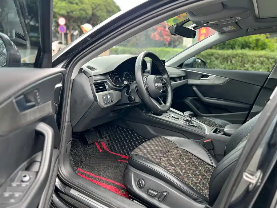 Audi A4L