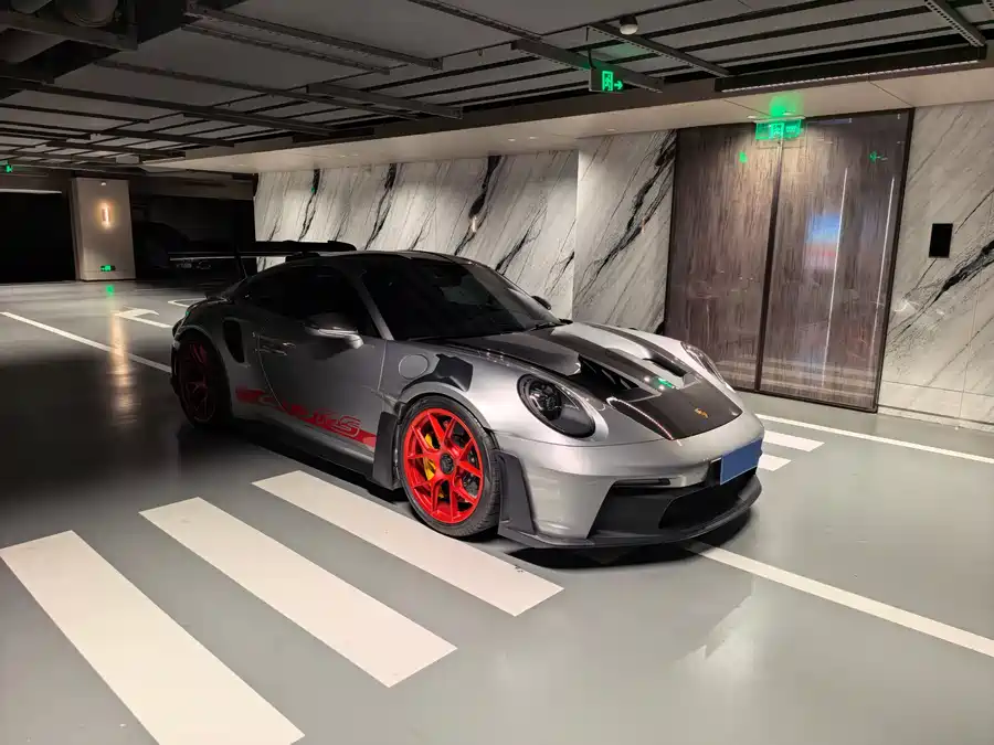 Porsche 911