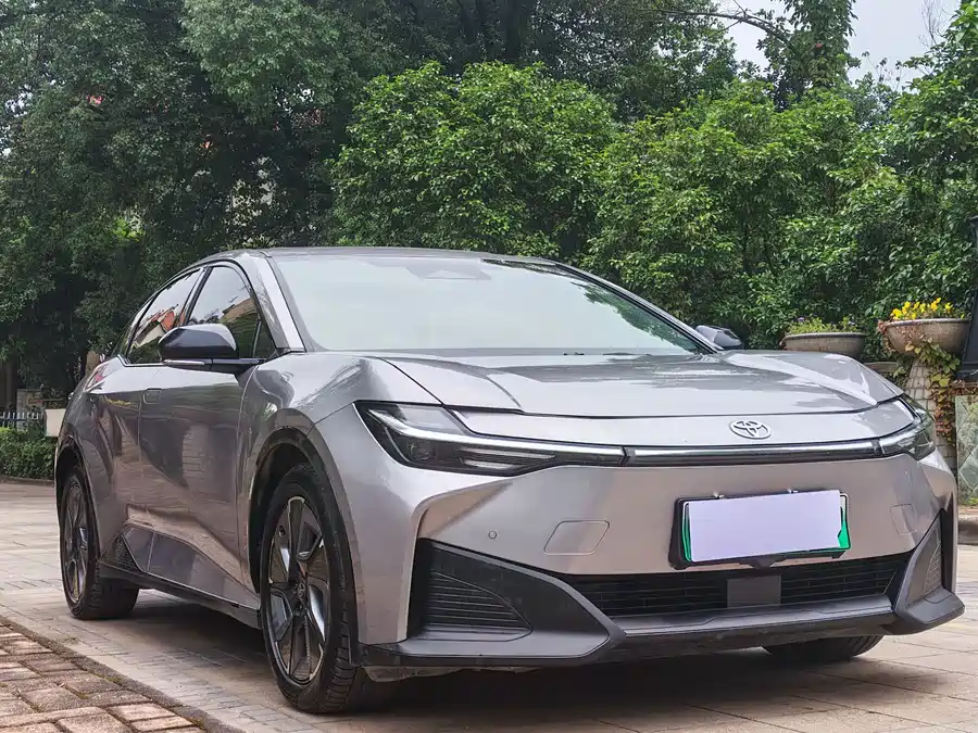Toyota bZ