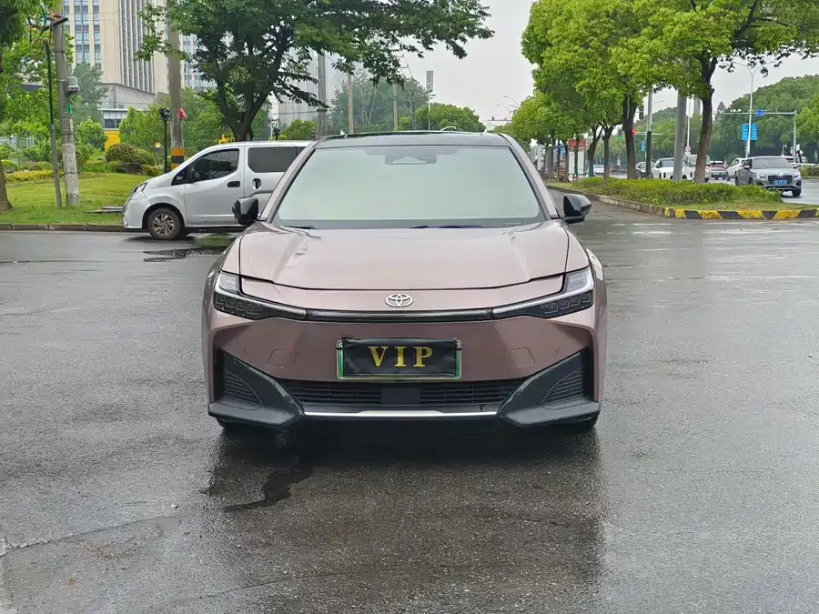 Toyota bZ