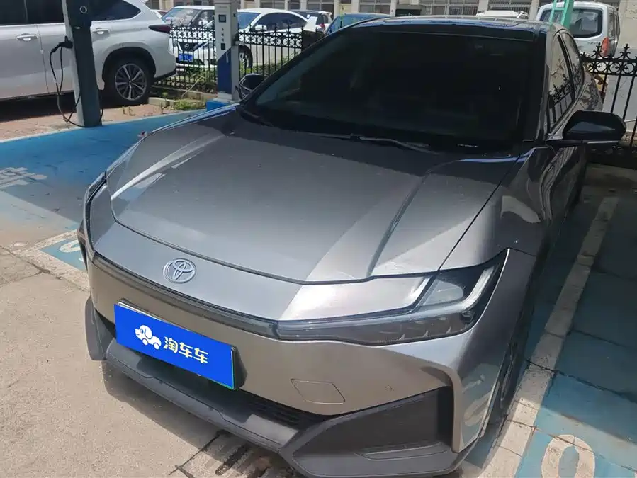 Toyota bZ