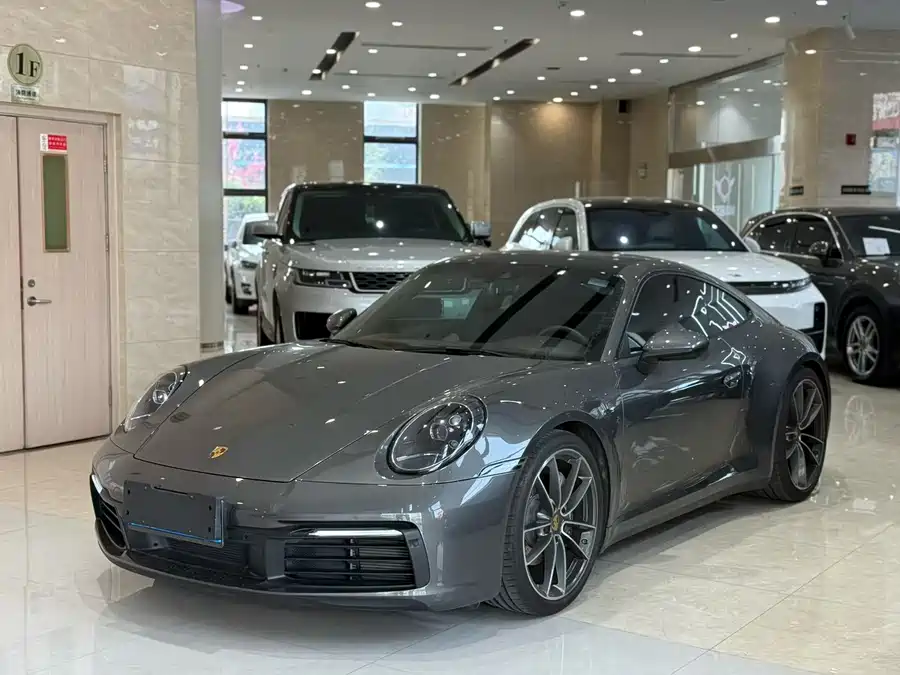 Porsche 911