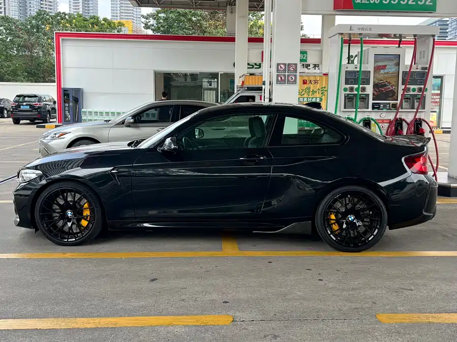 BMW M2