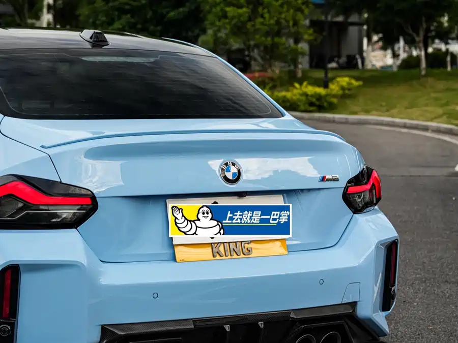 BMW M2