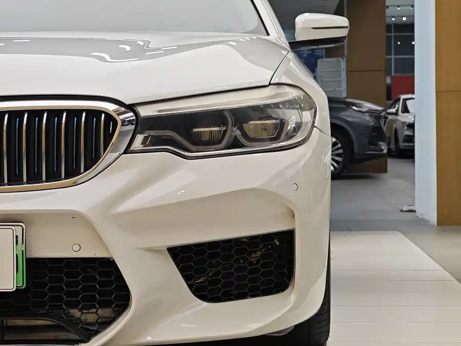 BMW 5 Series New Energy