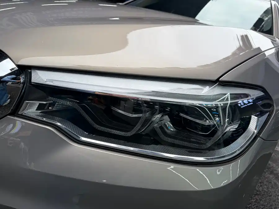 BMW 5 Series New Energy