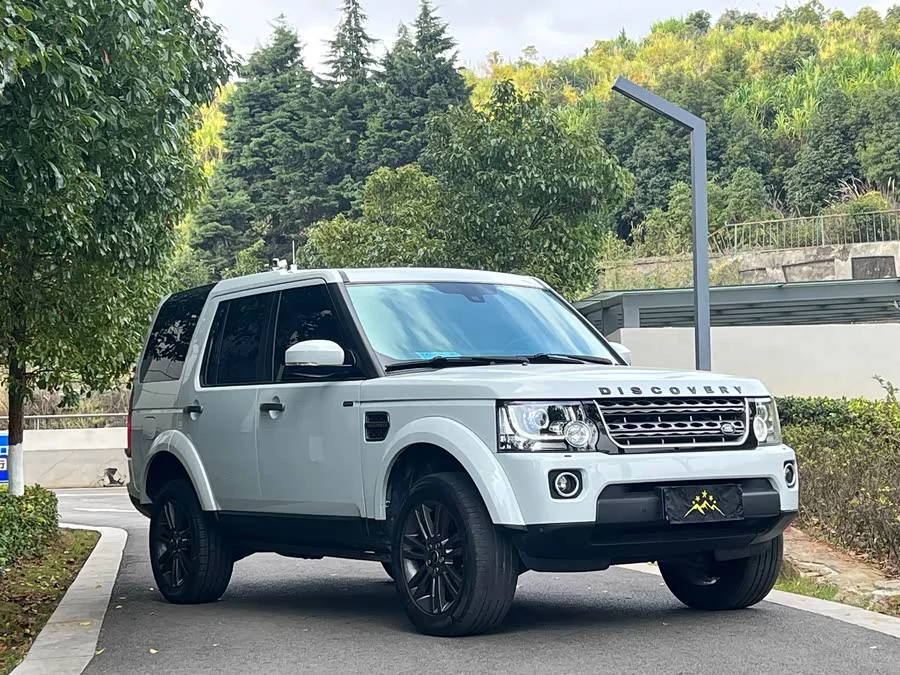 Land Rover finds