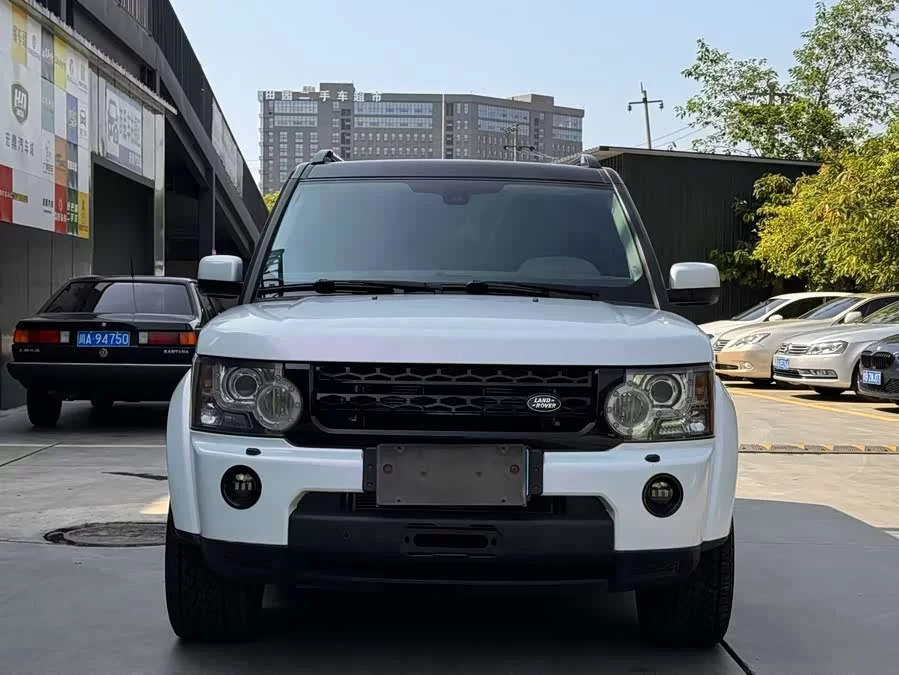 Land Rover finds
