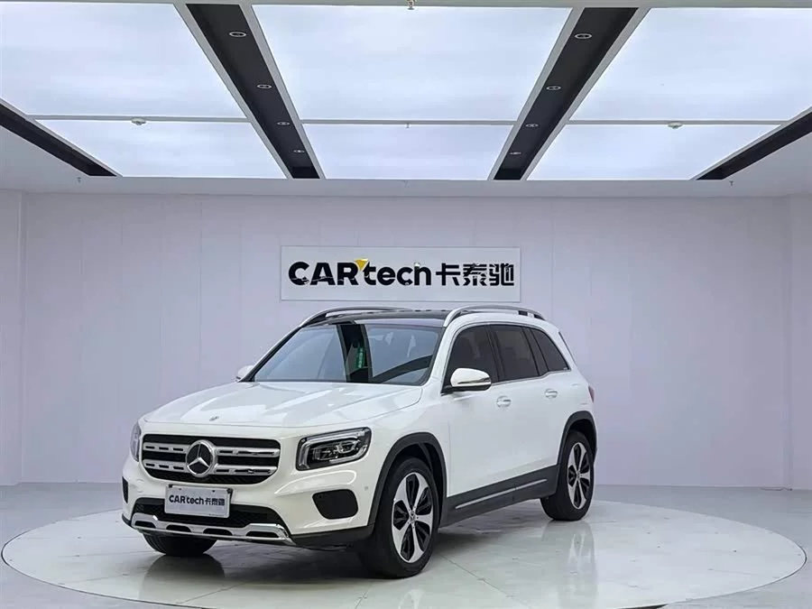 Mercedes Benz GLB