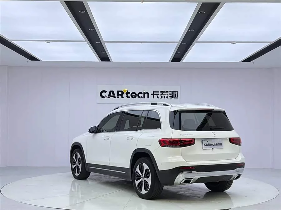 Mercedes Benz GLB