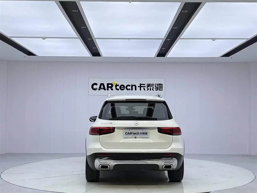 Mercedes Benz GLB