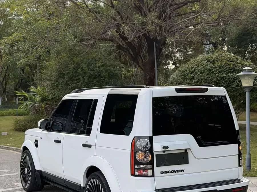 Land Rover finds