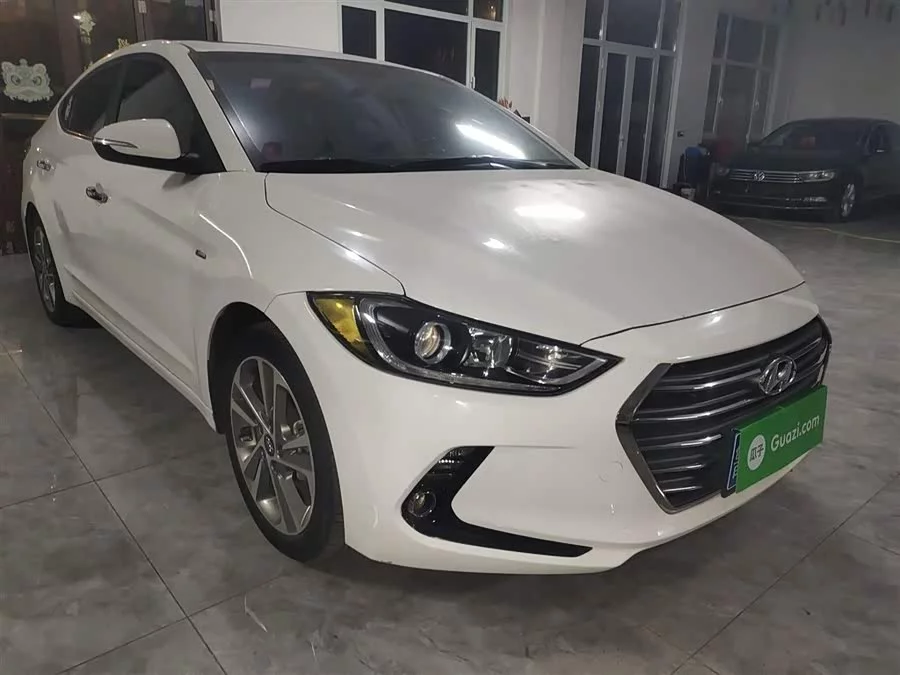Hyundai elantra