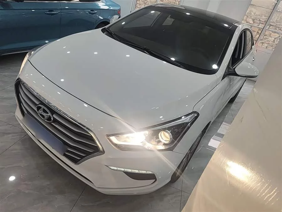Hyundai Mistra