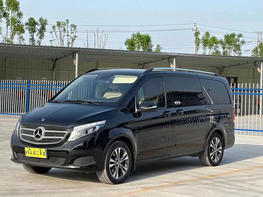 Mercedes Benz Class V