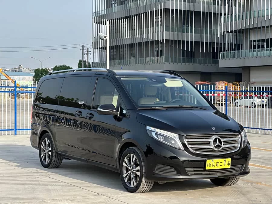 Mercedes Benz Class V