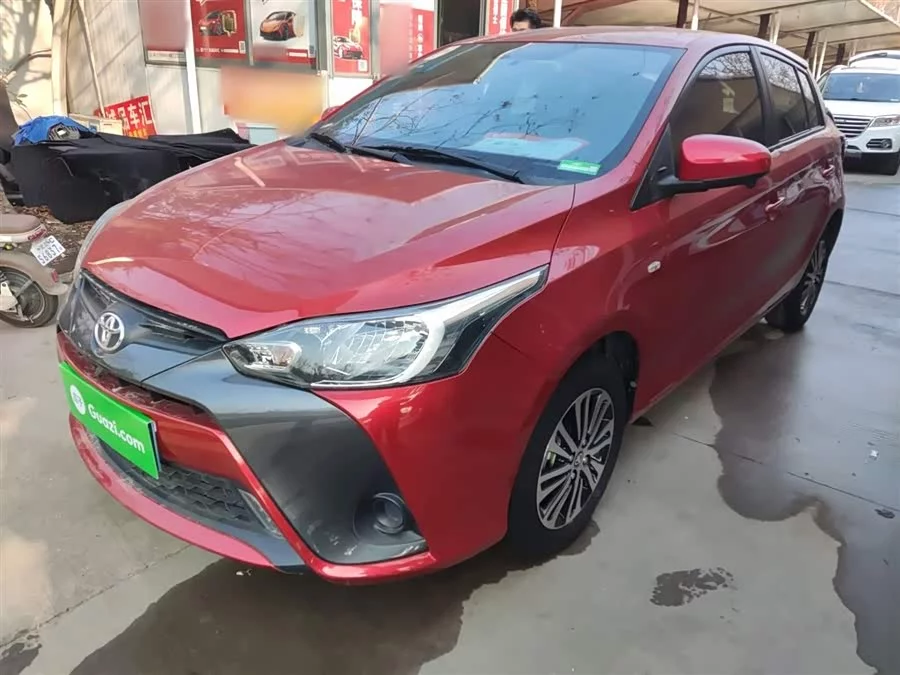 Toyota YARiS L