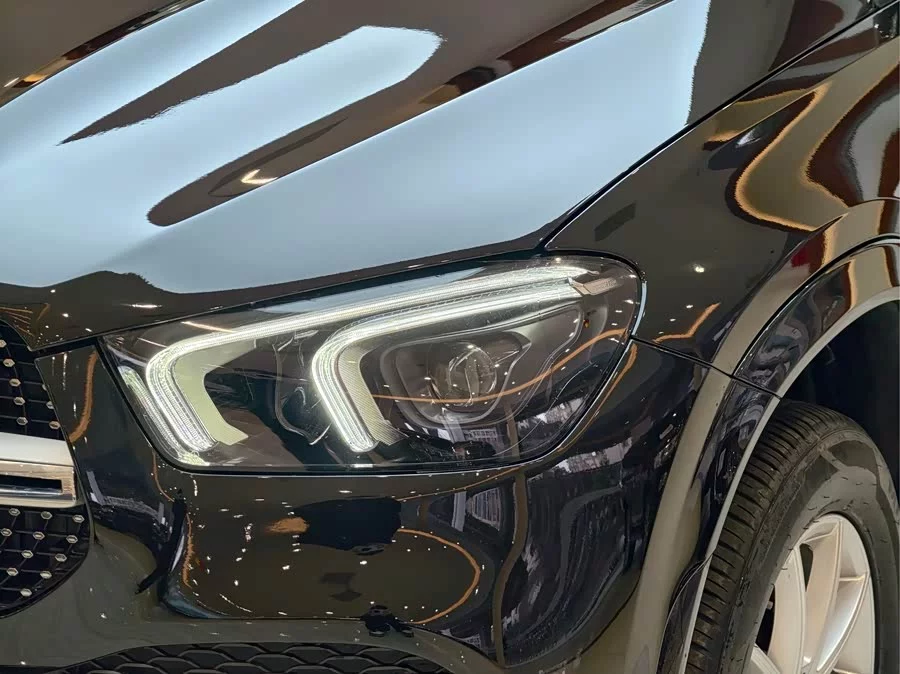 Mercedes Benz GLE (Imported)