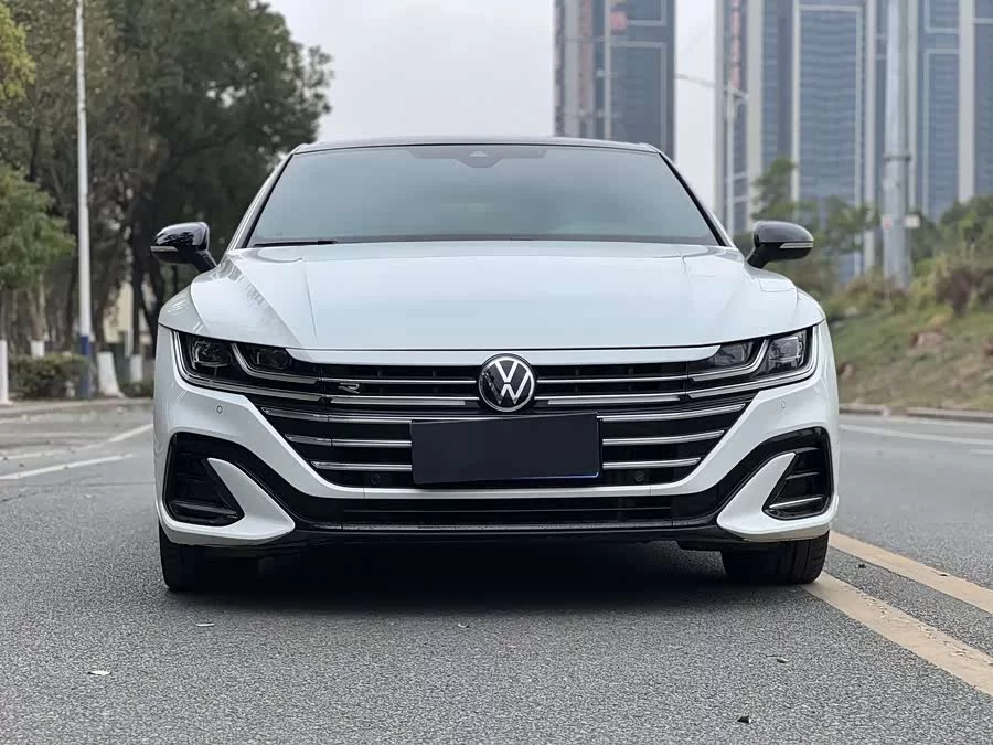 Volkswagen FAW- CC