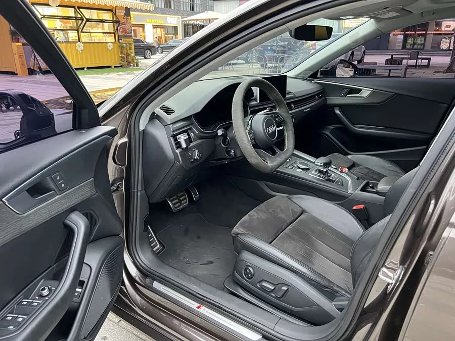 Audi A4L