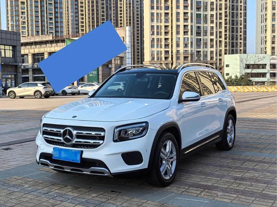 Mercedes Benz GLB