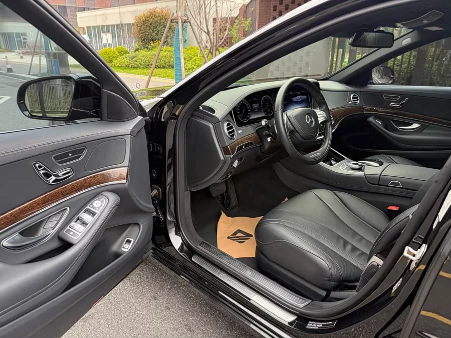 Mercedes Benz S class