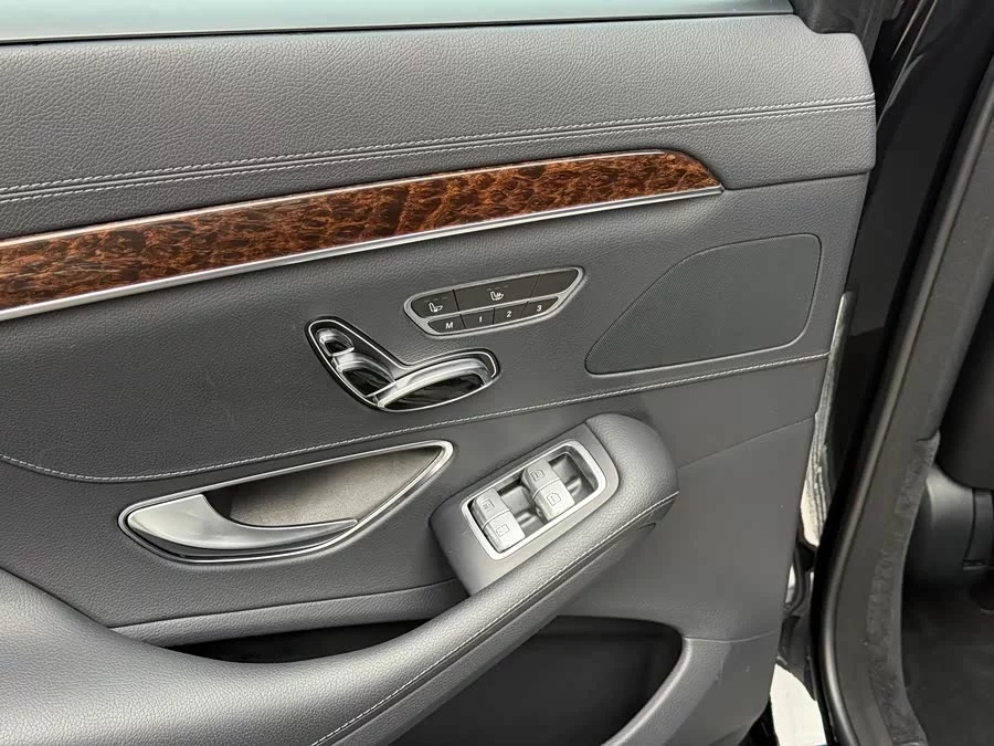 Mercedes Benz S class