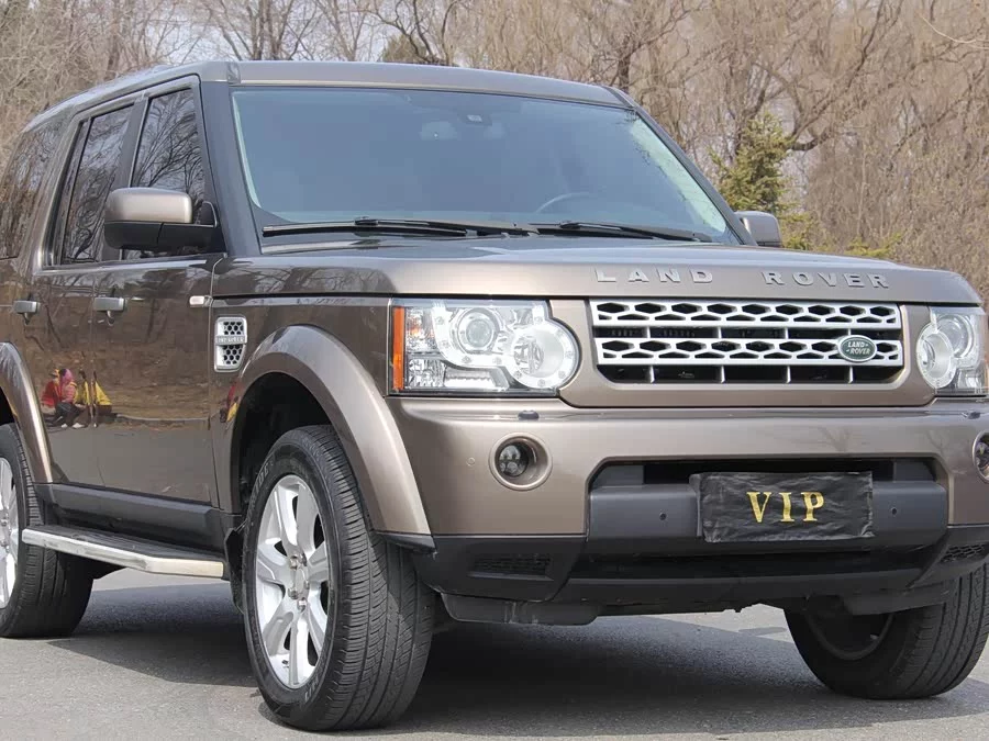 Land Rover finds
