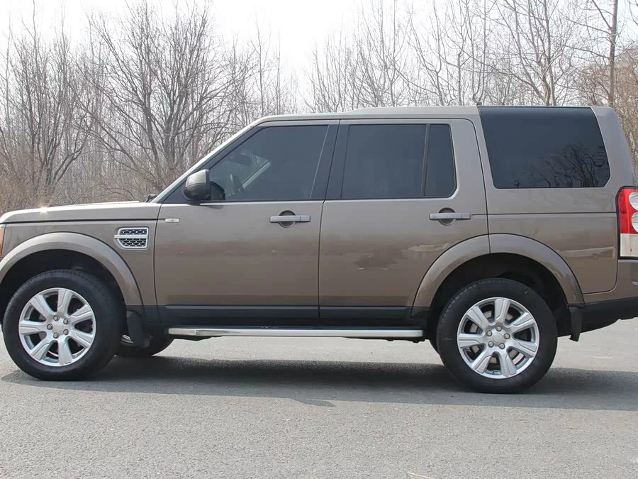 Land Rover finds