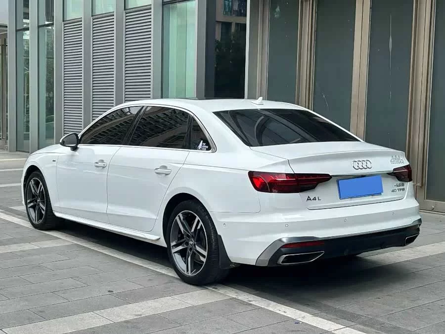 Audi A4L