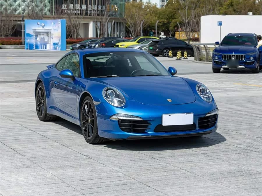 Porsche 911