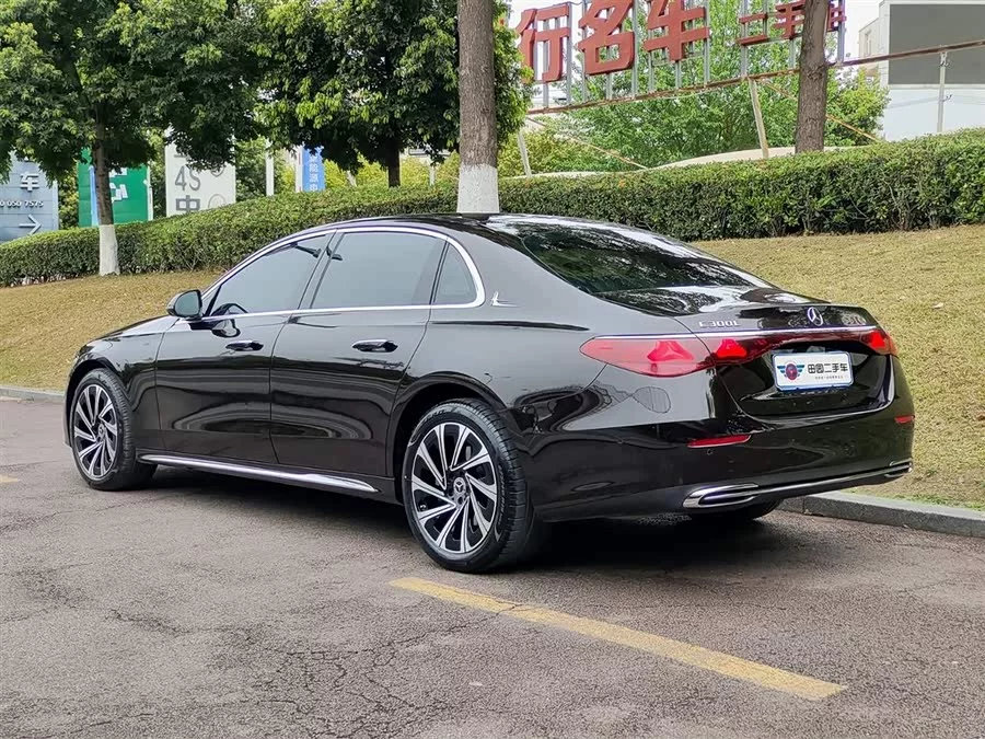 Mercedes Benz E-Class
