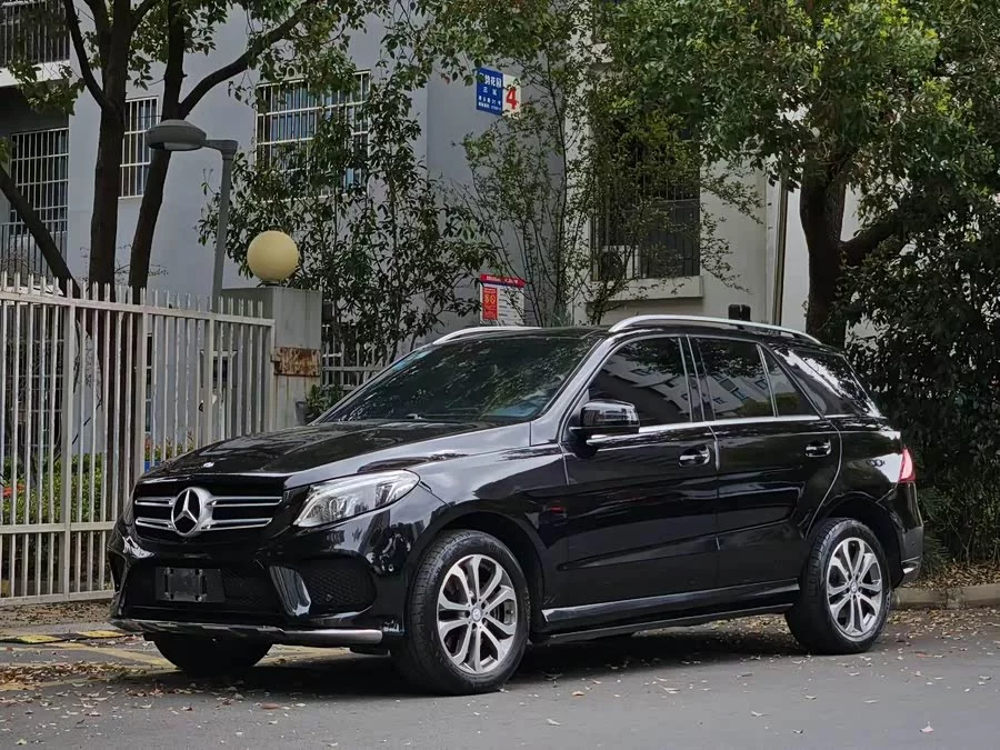 Mercedes Benz GLE (Imported)