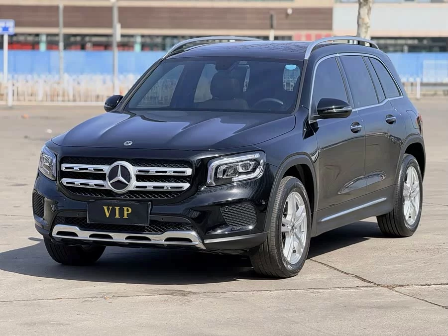 Mercedes Benz GLB