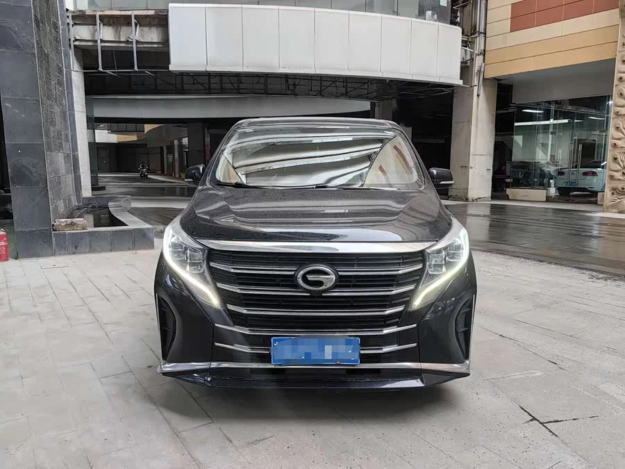 GAC Trumpchi M8