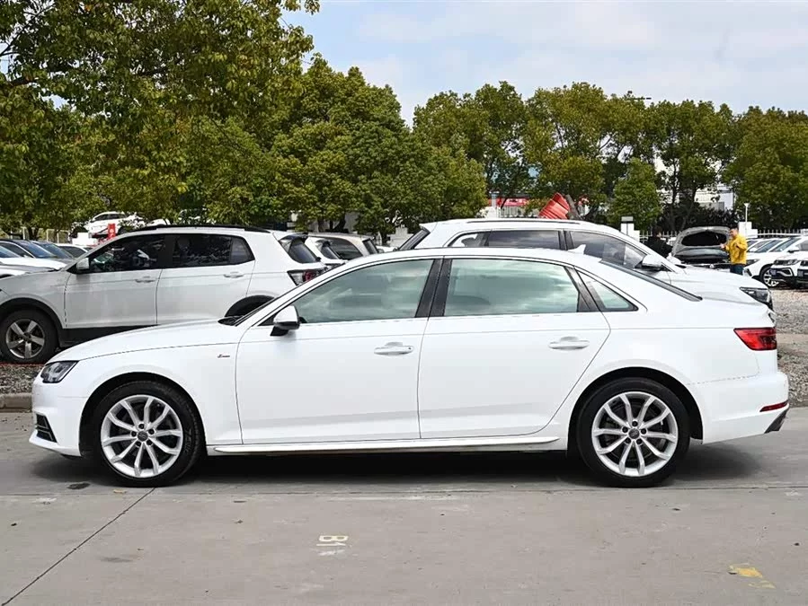 Audi A4L